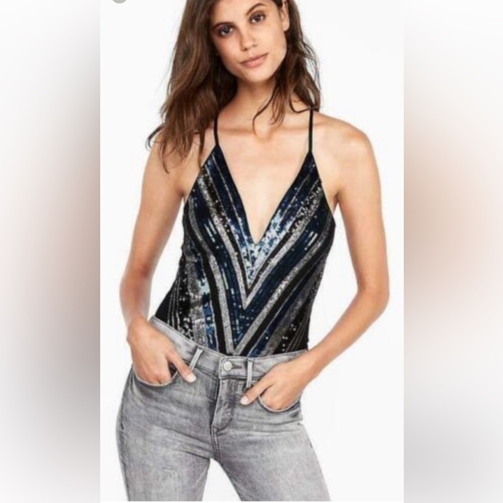 Express Black and Silver Sequin Bodysuit
 Caja 7